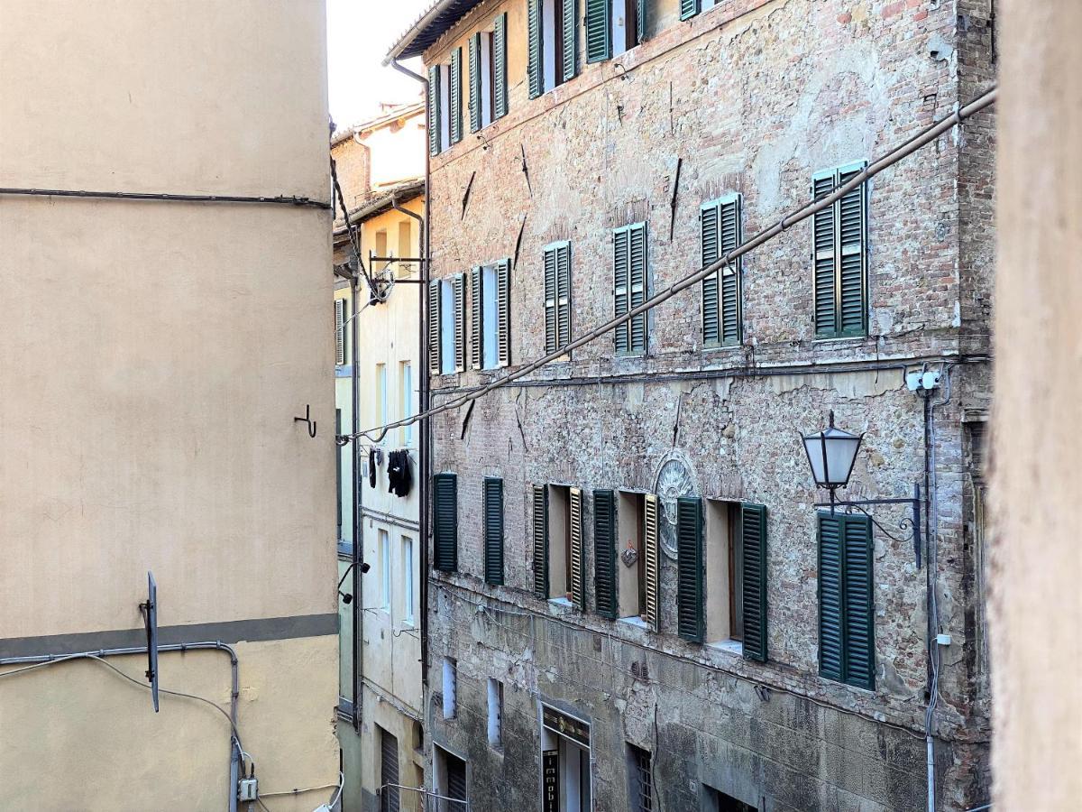 Casa Stella- A Due Passi Dal Corso Di Siena Exterior foto